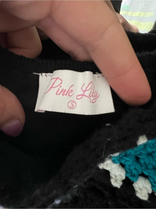 Pink Lily Dresses & Skirts - Pink Lily Black Crochet Dress with Teal and White Accents
